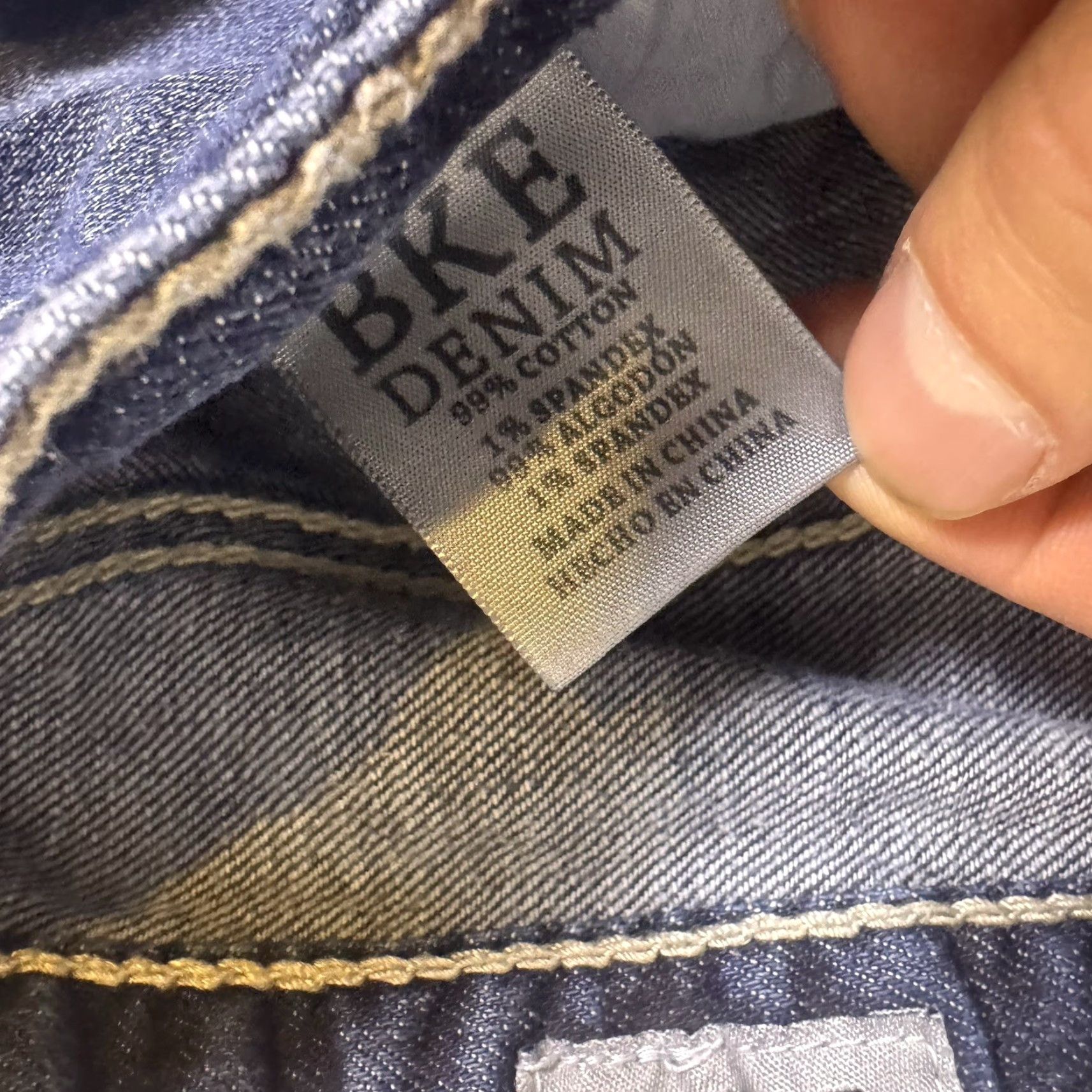 Vintage BKE Jake Jeans Mens 32XL Blue Straight Dark Wash Mid Rise Whisker Stretch Denim Jeans 5-Pocket Regular Inseam 34in Size US 32 / EU 48 - 7 Thumbnail