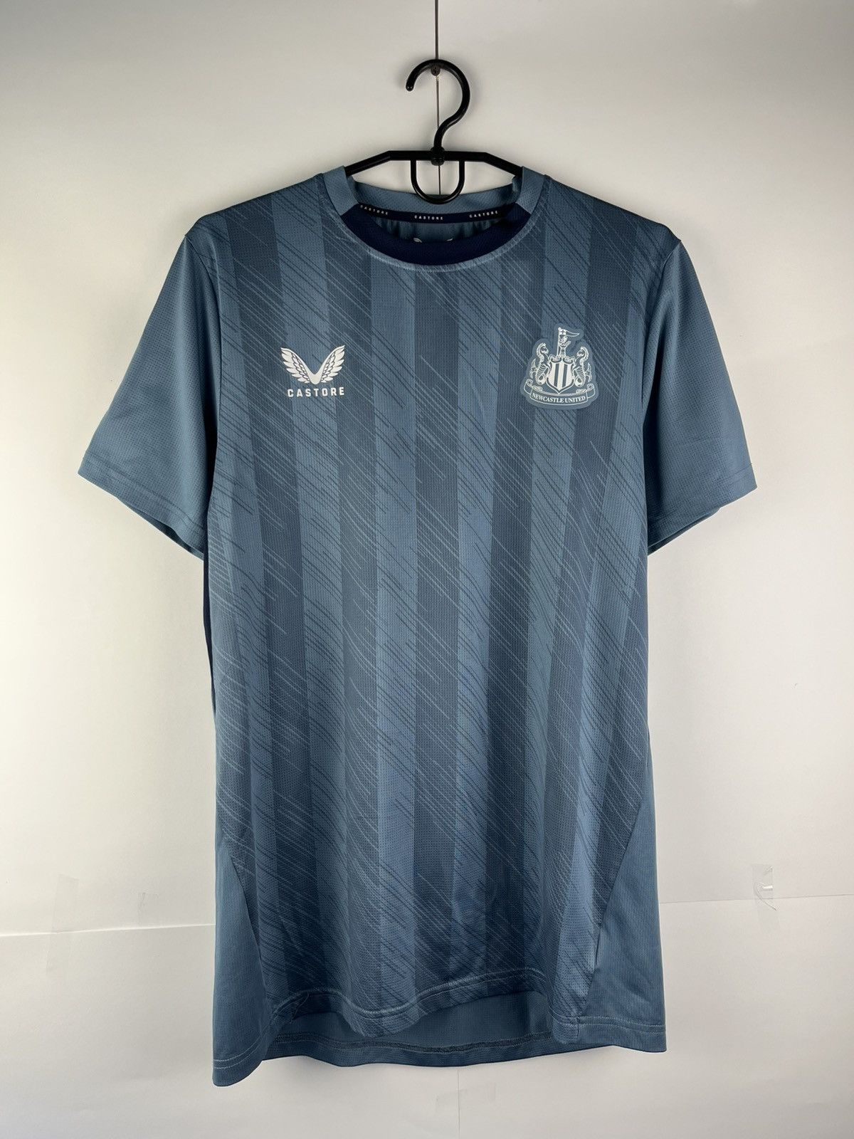 Castore Newcastle Castore 23-24 Soccer Football Jersey Size US S / EU 44-46 / 1 - 1 Thumbnail