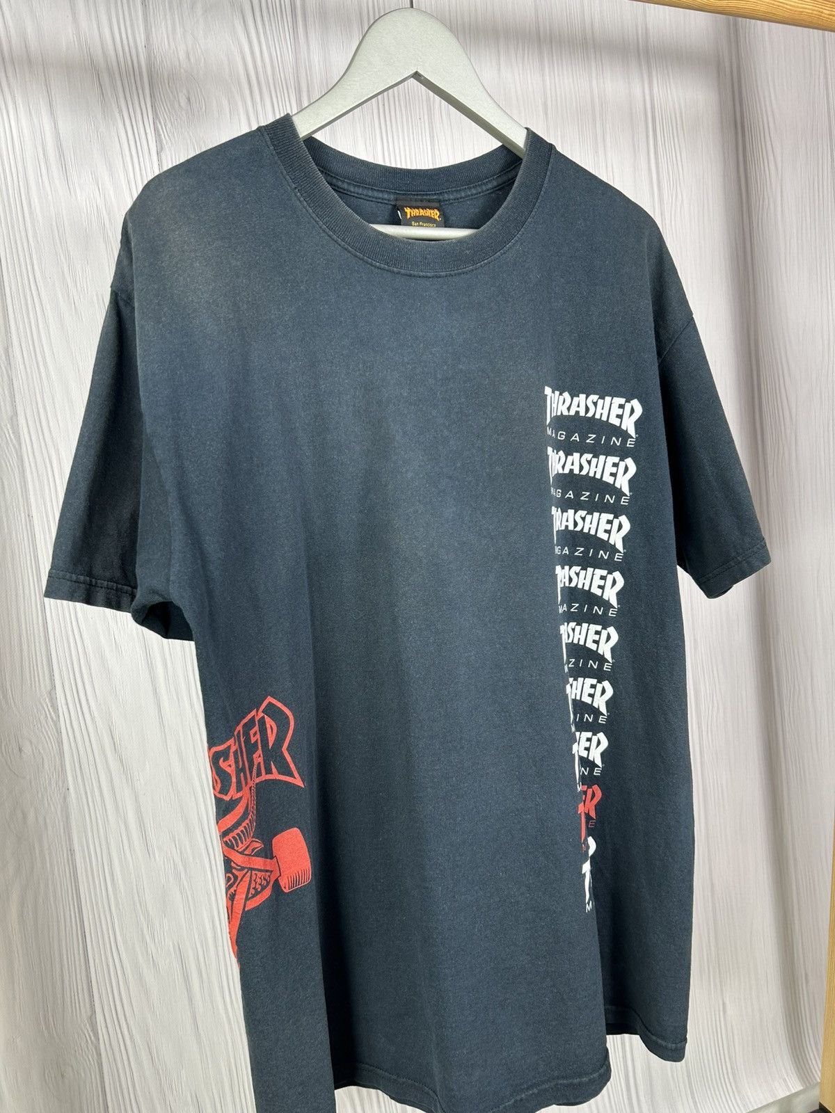 Thrasher × Vintage Vintage Thrasher Pentagram T-Shirt Size L Sunfaded Size US L / EU 52-54 / 3 - 4 Thumbnail