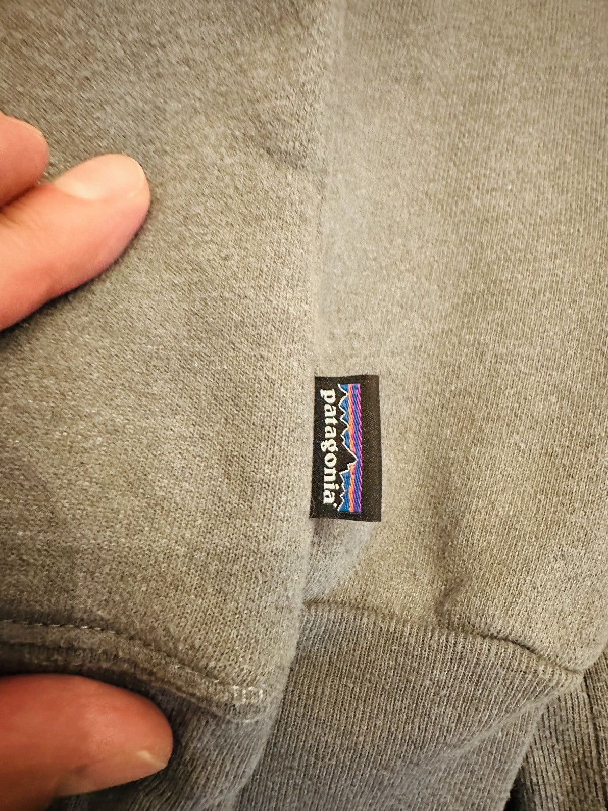 Patagonia Patagonia Women's Uprisal Crew Gray Sweatshirt-Size Small Size S / US 4 / IT 40 - 9 Thumbnail