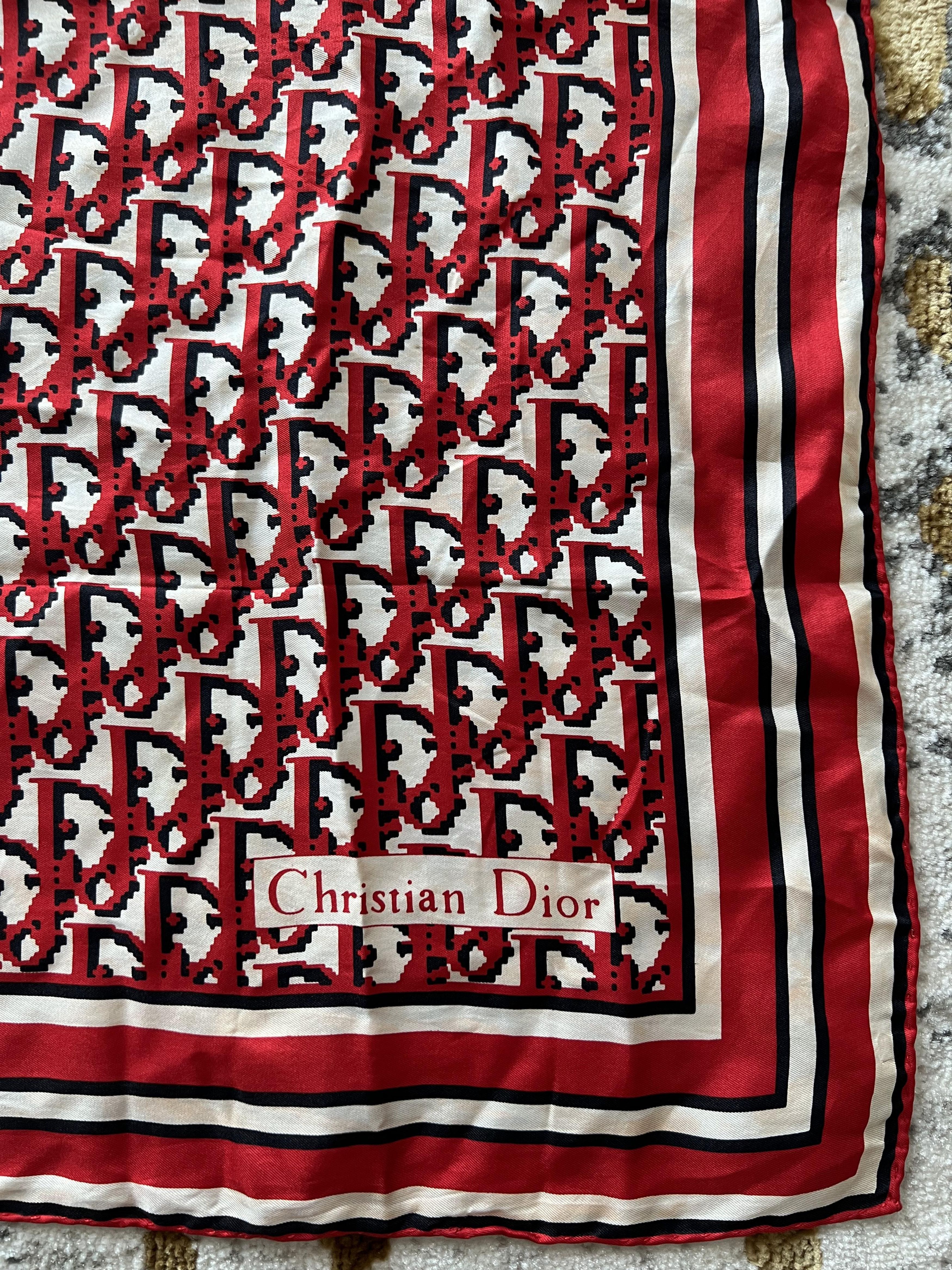 Christian Dior Monsieur × Dior × Vintage Vintage hand rolled Christian Dior silk handkerchief scarves Size ONE SIZE - 2 Thumbnail
