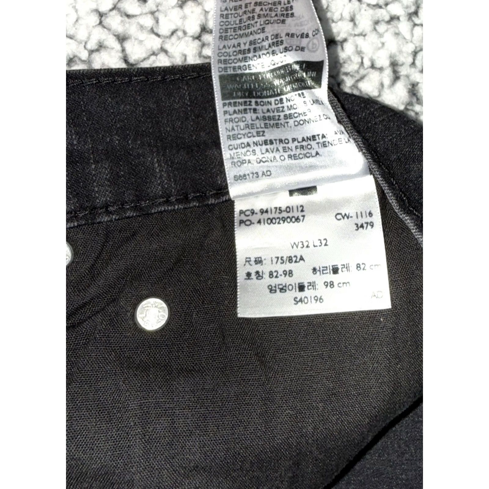 Levi's Item Specifications: Size: 8.5 US Size US 32 / EU 48 - 5 Thumbnail