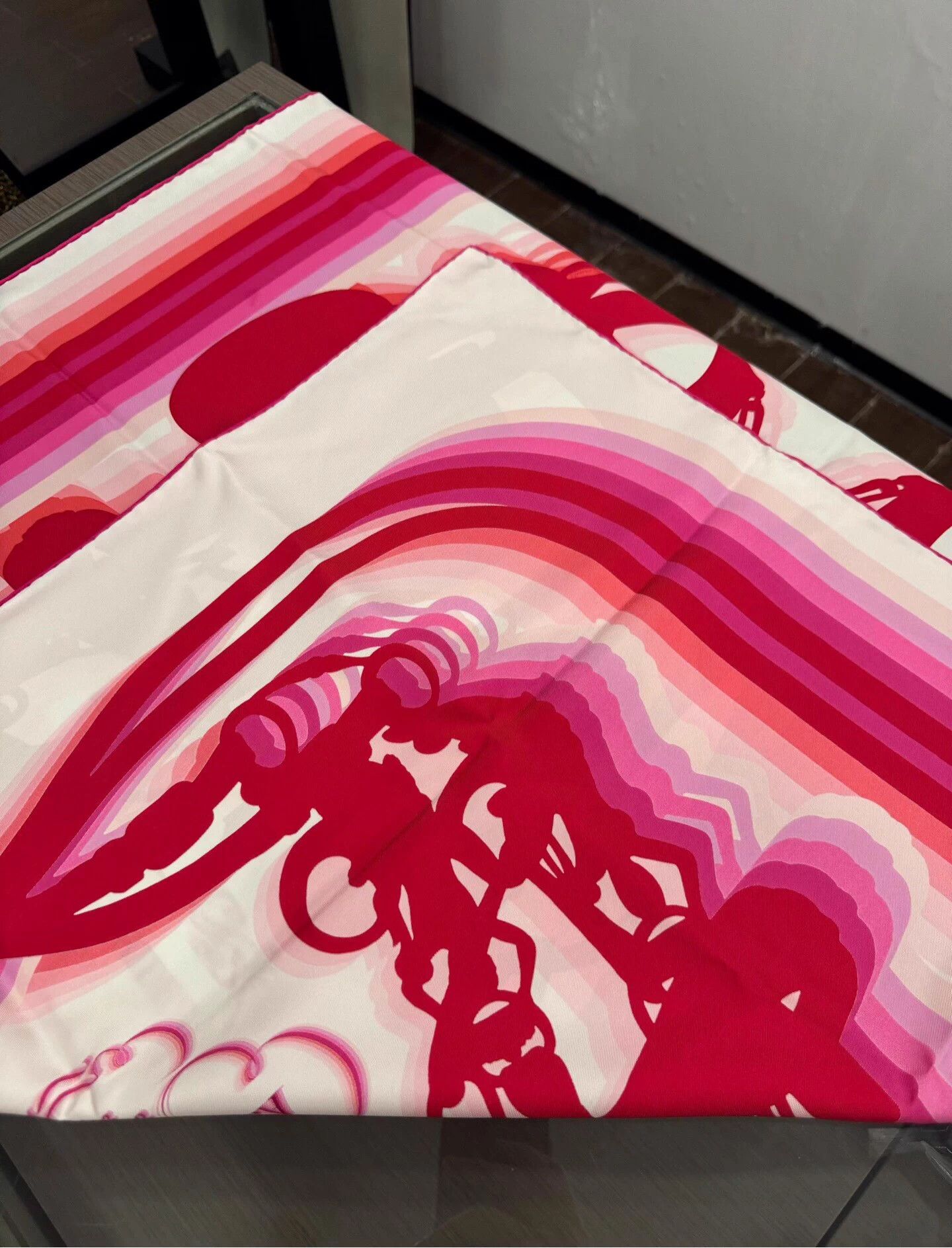 Hermes Hermes Pink Silk Scarf Heraldic Reins 90x90cm Size ONE SIZE - 5 Thumbnail