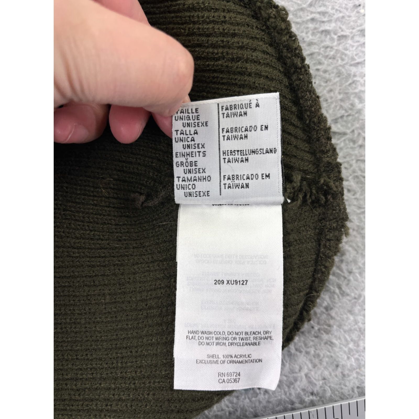 Logo 7 Columbia Beanie Hat Adult One Size Green Knit Embroidered Logo 100% Acrylic Beanie Size ONE SIZE - 7 Thumbnail