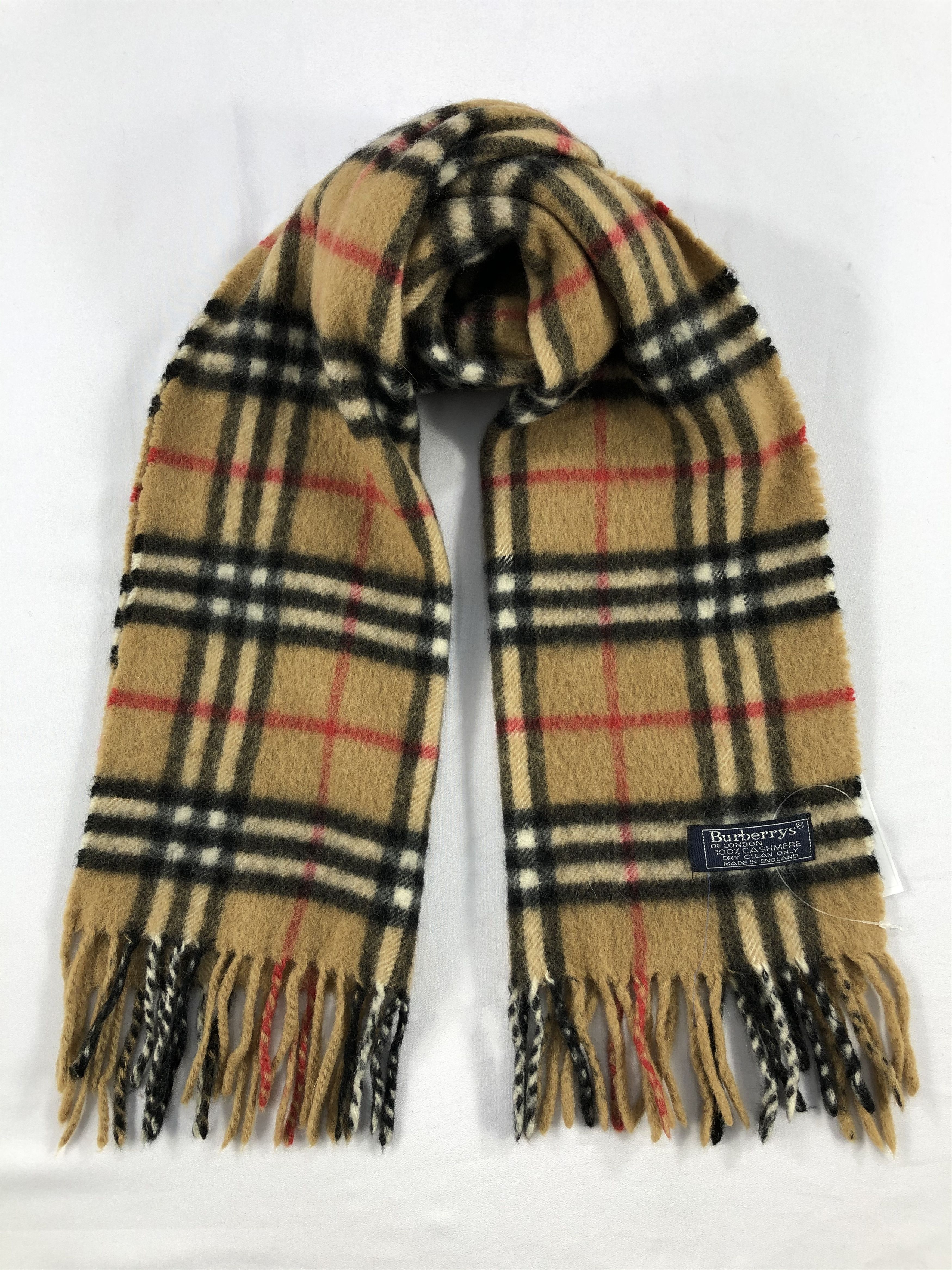 Burberry Vintage Burberry Scarf/Muffler/Neckwear MF1661 Size ONE SIZE - 1 Thumbnail