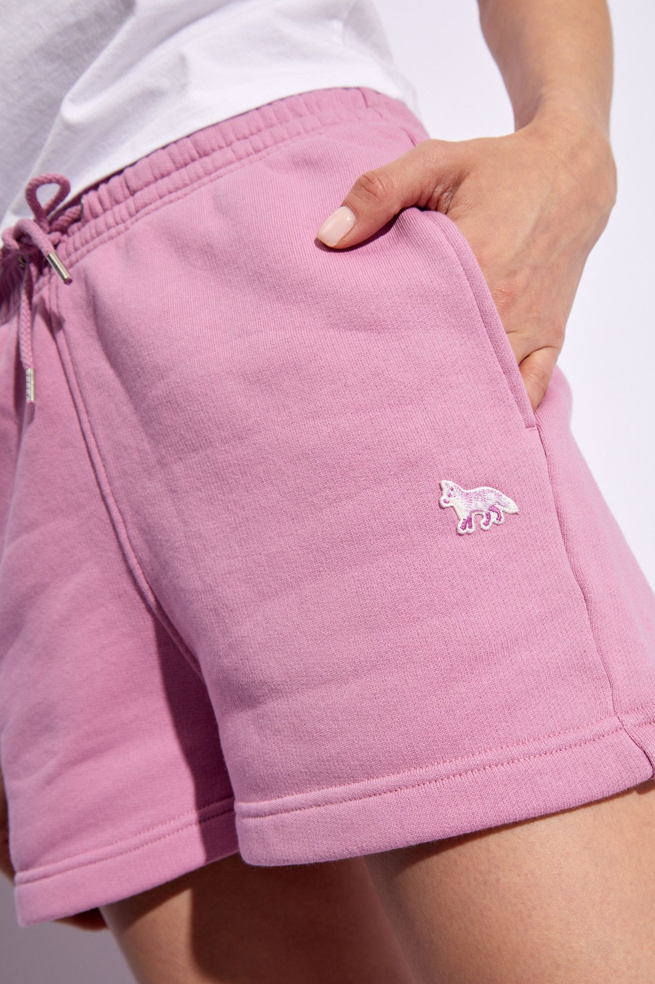 Maison Kitsune o1s22i1n0724 Sports Short in Pink Size 30" / US 8 / IT 44 - 5 Thumbnail
