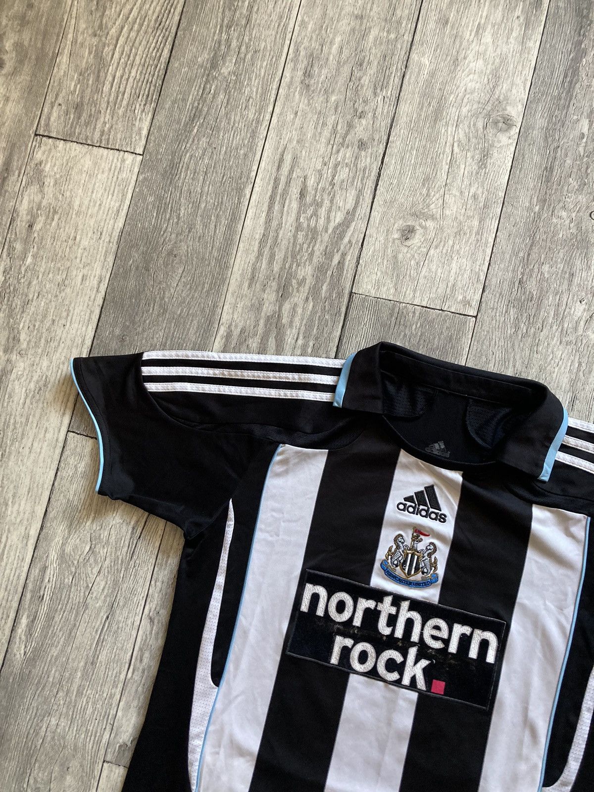 Adidas × Vintage Vintage adidas newcastle united 07/08 soccer football Jersey Size US XXS / EU 40 - 6 Thumbnail