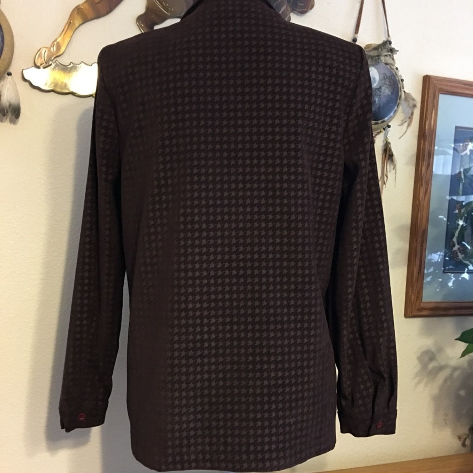 Other Jaclyn Smith brown soft button front shirt S Size S / US 4 / IT 40 - 5 Thumbnail