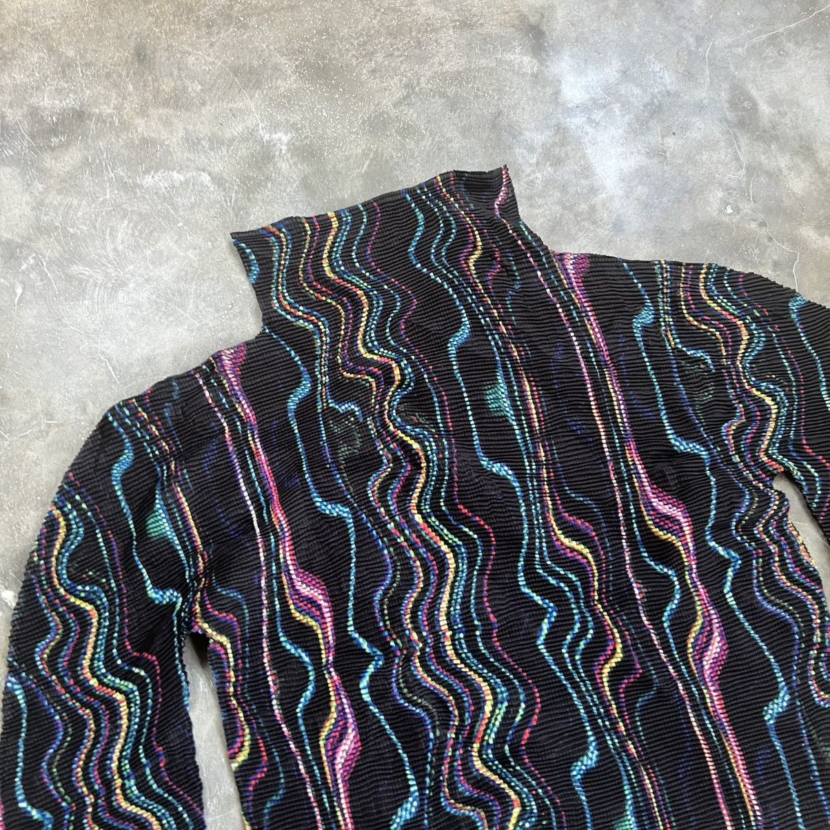 Pleats Please Issey Miyake Issey Miyake Me Pleats Turtle Neck LS Shirt Size M / US 6-8 / IT 42-44 - 2 Thumbnail