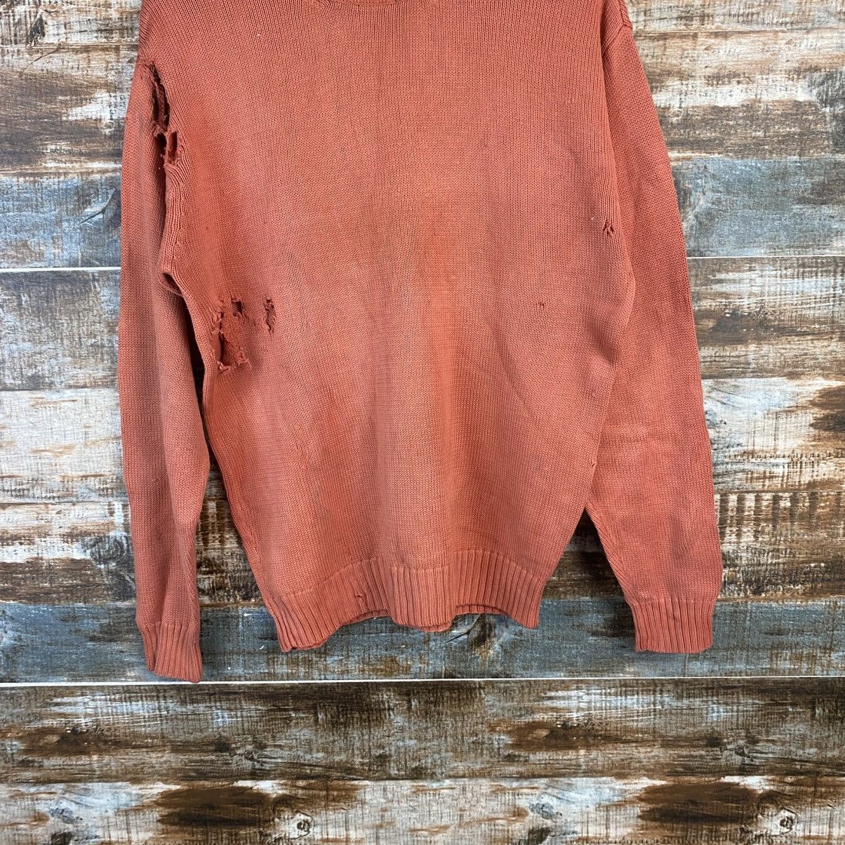 Vintage DL Uniqlo Vintage worn ripped distressed Sweaters #C1195 Size US M / EU 48-50 / 2 - 6 Thumbnail