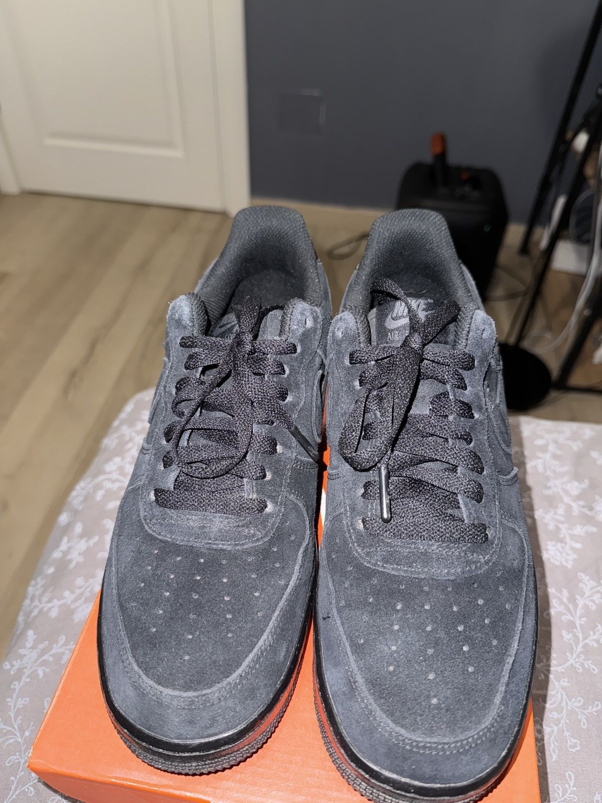 Nike Air Force 1 '07 Size US 8 / EU 41 - 6 Thumbnail