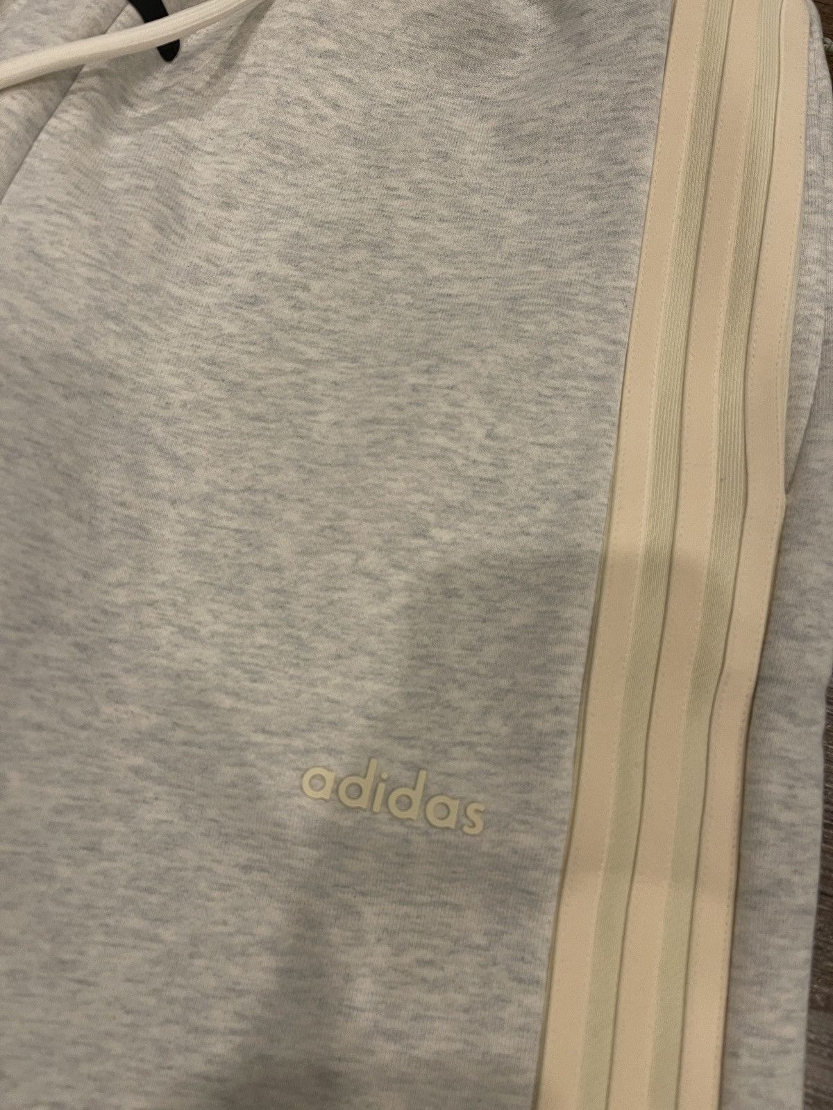 Adidas × Fear of God Adidas fear of god essentials sweatpants Size US 32 / EU 48 - 2 Thumbnail