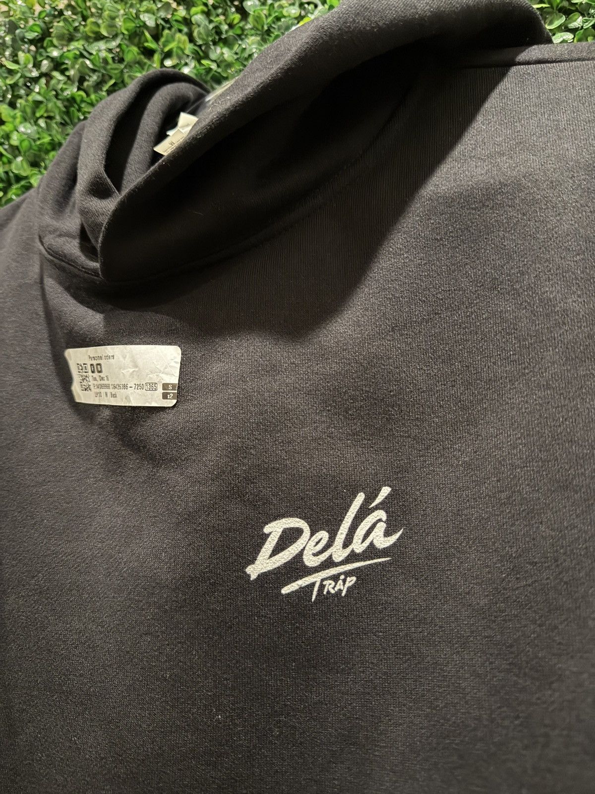 Other Delá Trap Hoodie Black Graphic Streetwear size M BNWOT Size US M / EU 48-50 / 2 - 7 Thumbnail