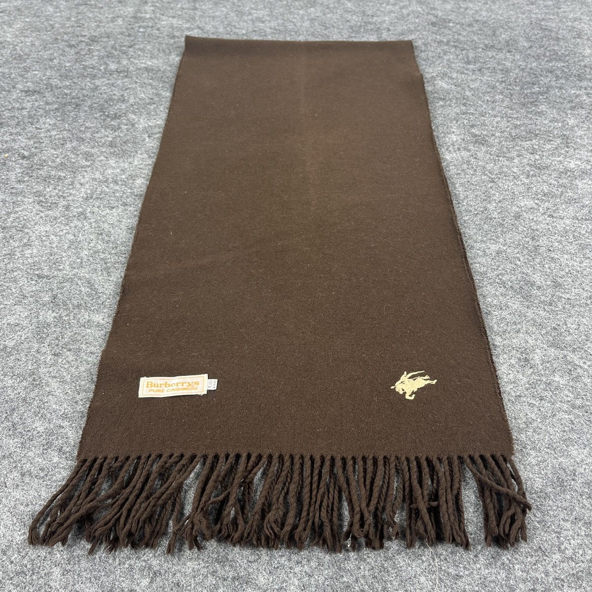 Burberry Burberry’s Plain Scarf / Muffler / Neckwear T1048 Size ONE SIZE - 1 Thumbnail