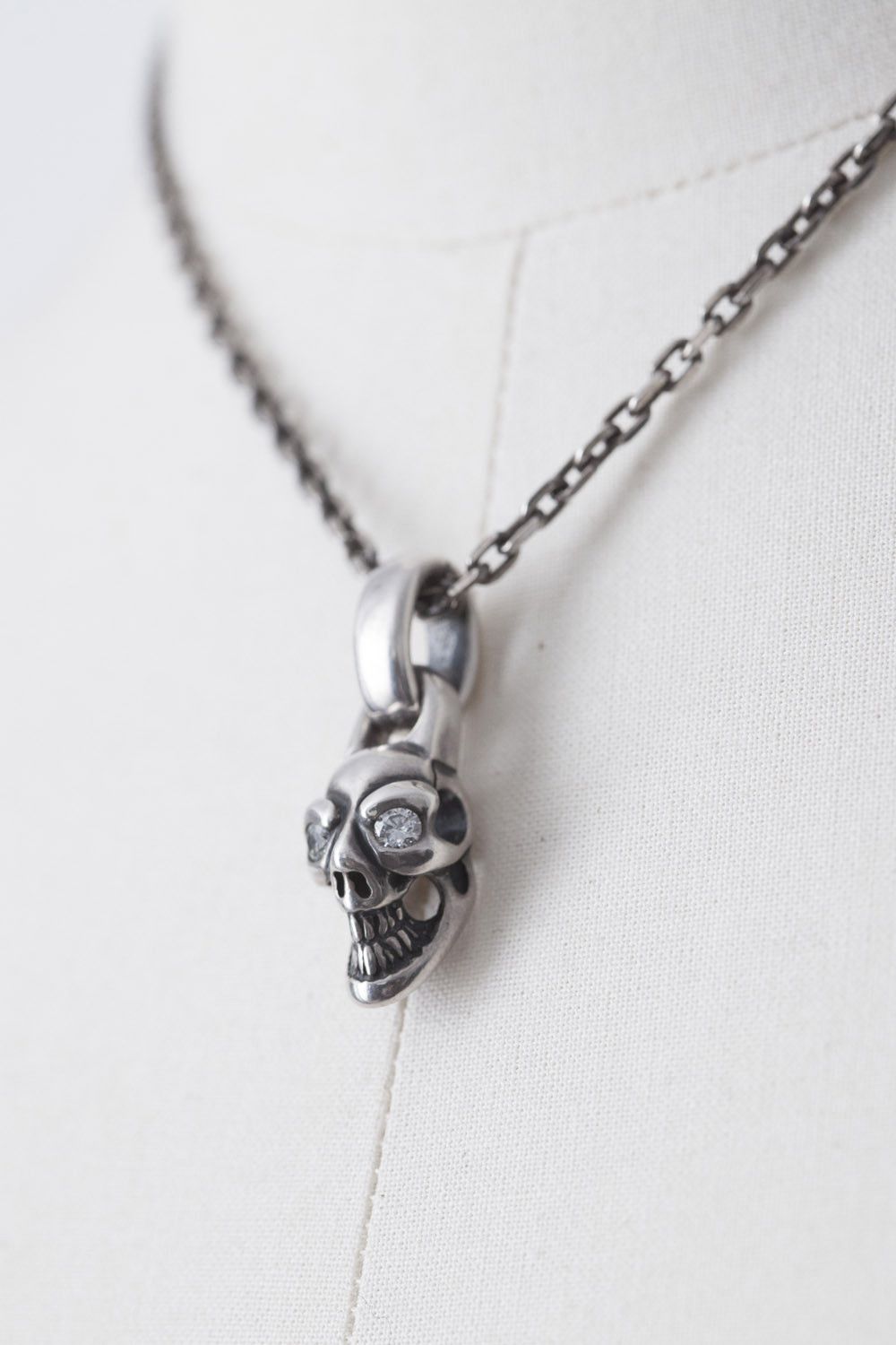 Bill Wall Leather BWL skull pendant with stones Size ONE SIZE - 5 Thumbnail