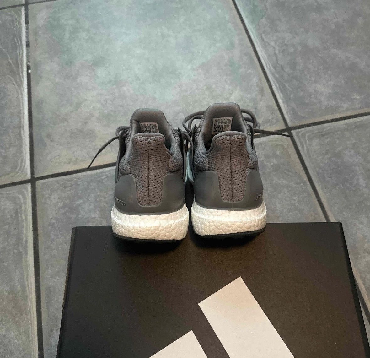 Adidas Wolf Grey ultra boost 1.0 Size US 8.5 / EU 41-42 - 4 Thumbnail