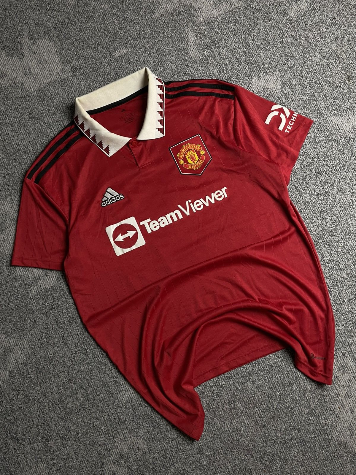 Other Retro Manchester United #22 Home Jersey Adidas 21/22 Vintage Size US L / EU 52-54 / 3 - 1 Thumbnail