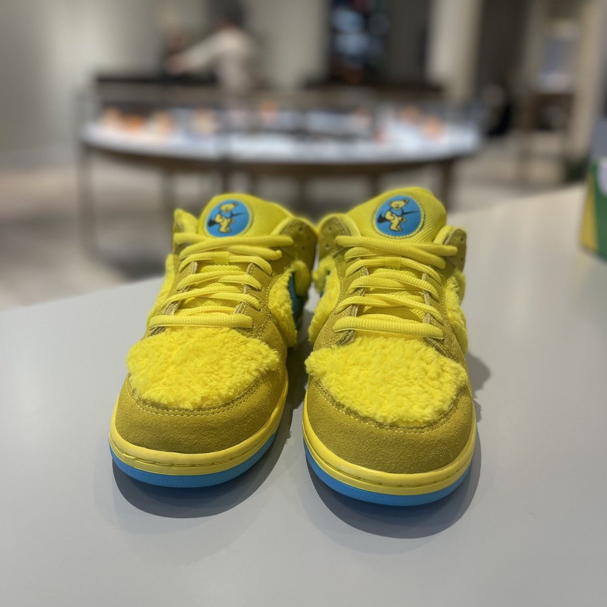 Nike Nike SB Dunk Low Grateful Dead Bears Opti Yellow Size US 11 / EU 44 - 4 Thumbnail