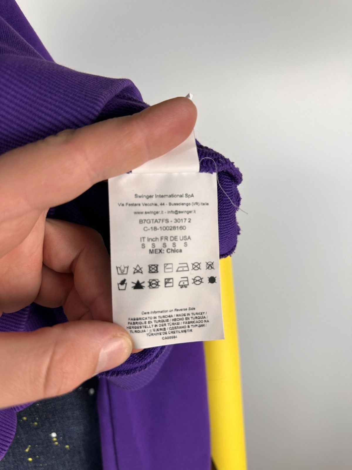 Versace Versace Jeans Mens Sweatshirt Big Logo Purple Size S Size US S / EU 44-46 / 1 - 9 Thumbnail