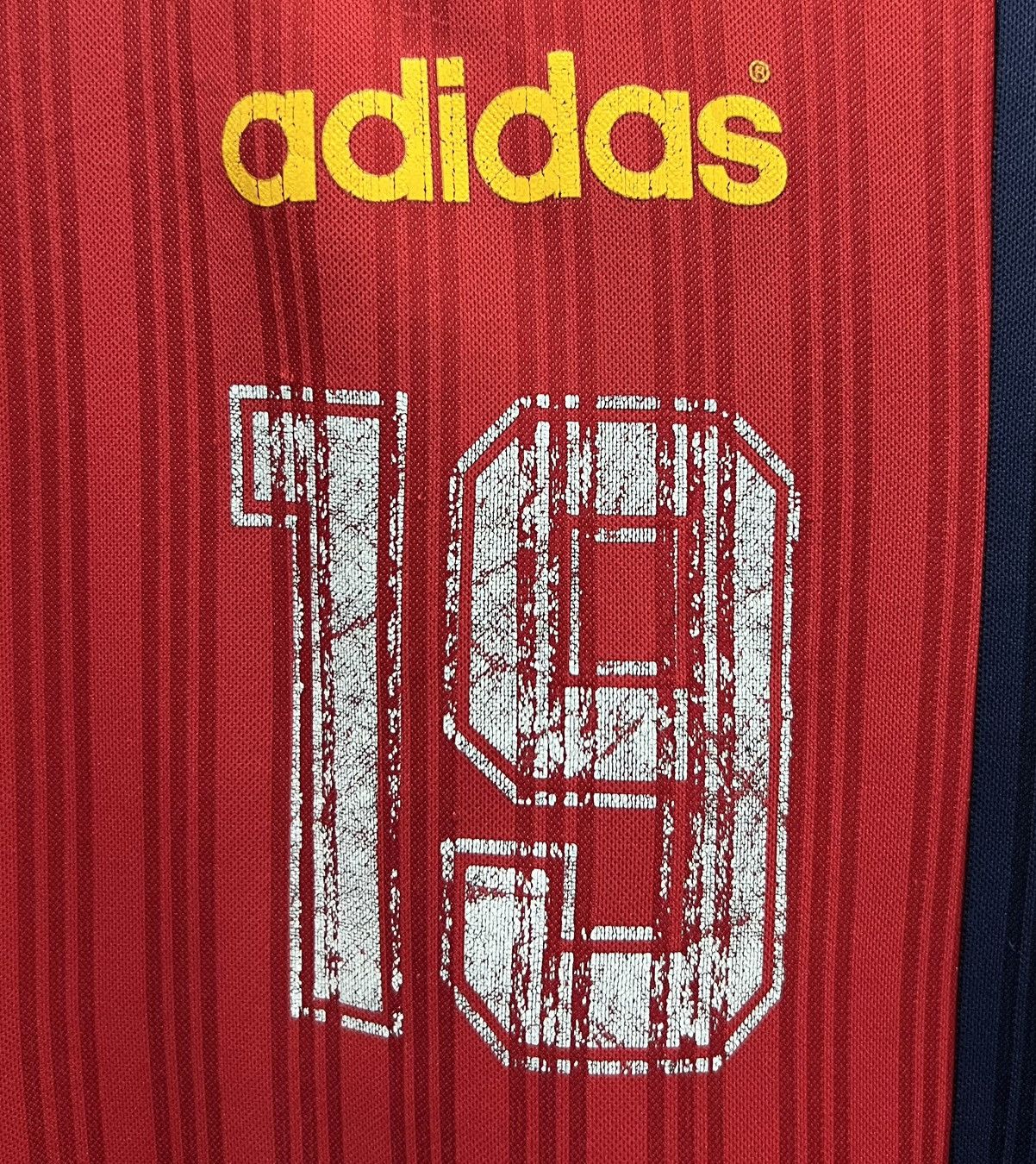 Adidas × Descente VINTAGE ADIDAS YOKOHAMA CITY OFFICE MADE IN JAPAN JERSEY Size US L / EU 52-54 / 3 - 3 Thumbnail