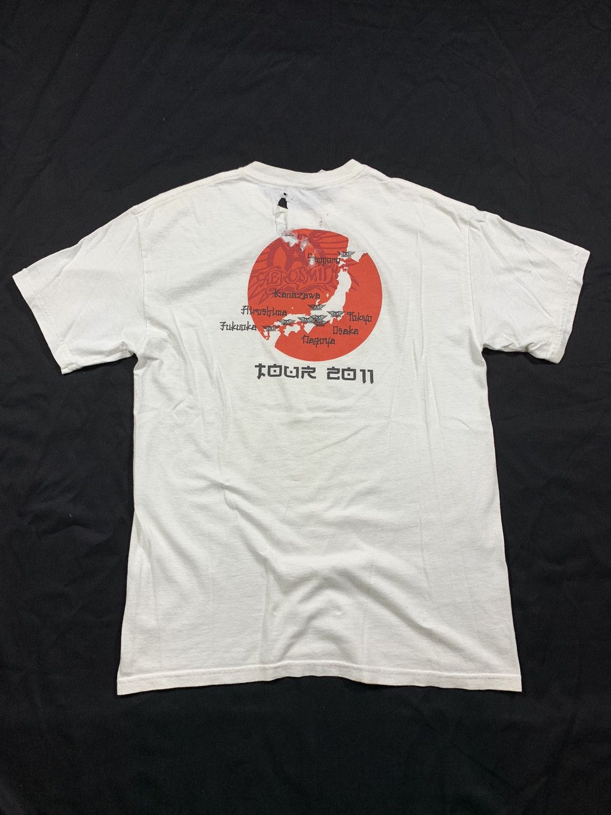 Band Tees × Vintage Distressed Aerosmith Tour T Shirt Tee Size US M / EU 48-50 / 2 - 2 Thumbnail