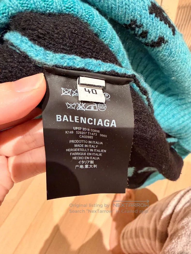 Balenciaga Balenciaga Lake Blue Full Logo Printed Sweater Size S / US 4 / IT 40 - 3 Thumbnail