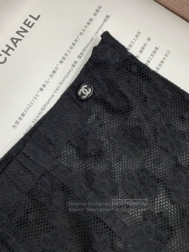 Chanel Chanel Black lace hollow camelia trousers Size 25" / US 0 / IT 36 - 2 Thumbnail