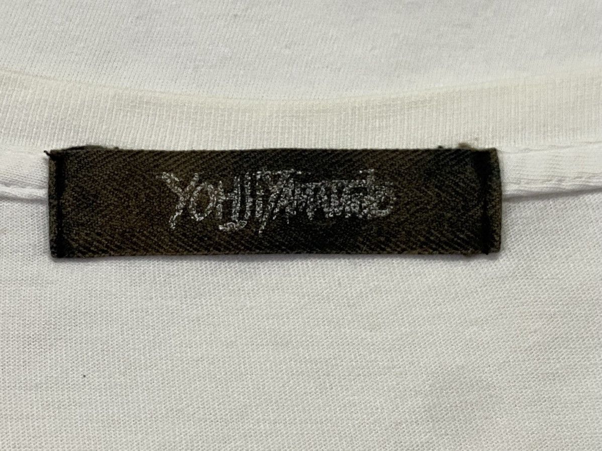 Yohji Yamamoto Yohji Yamamoto Photograph By Leslie Kee Shirt Size US M / EU 48-50 / 2 - 9 Thumbnail