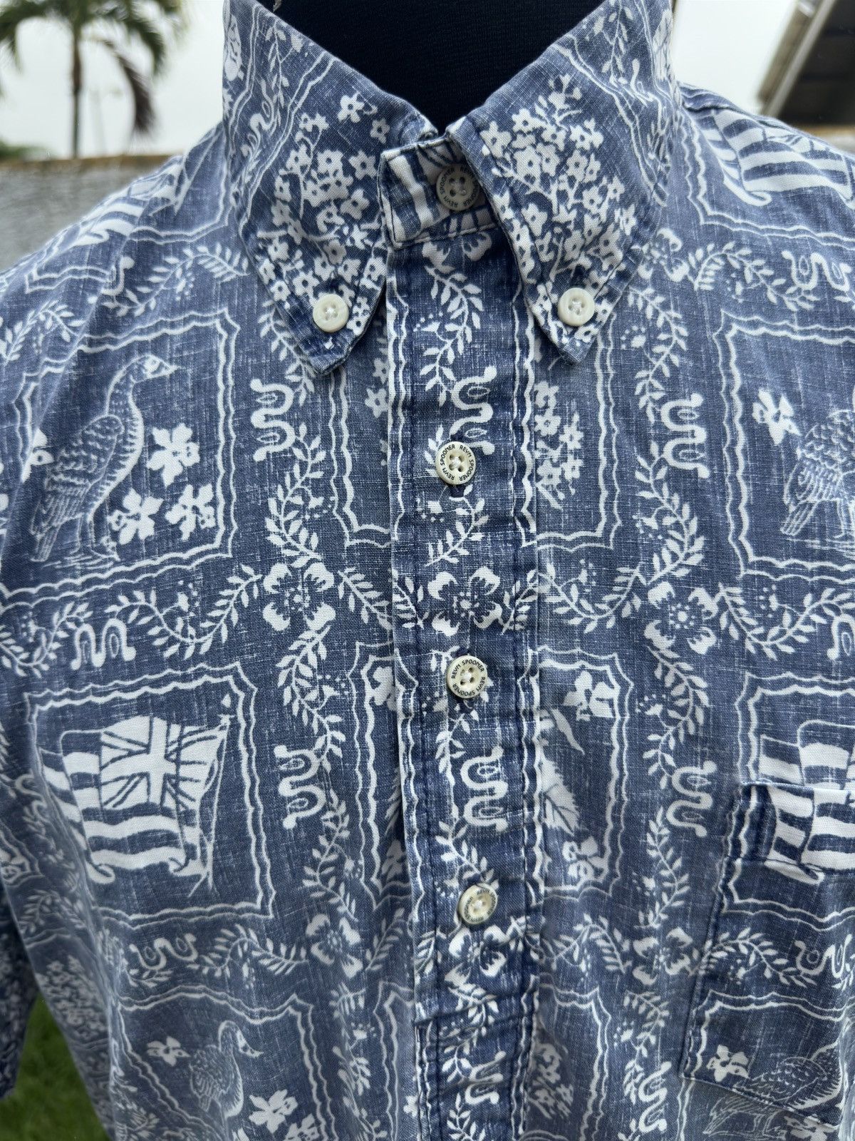 Reyn Spooner PreOwned Reyn Spooner Hawaiian Print 3/4 Button Blue Men's M Size US M / EU 48-50 / 2 - 3 Thumbnail