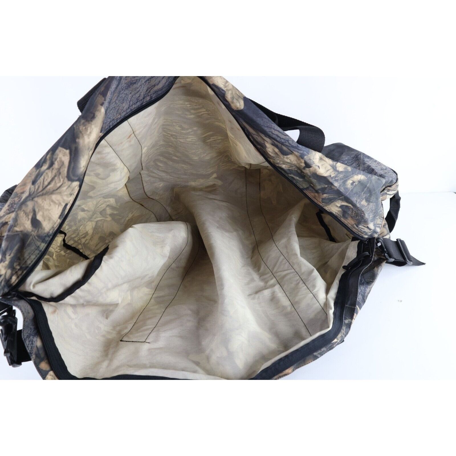 Vintage Vintage 90s Streetwear Handled Mossy Oak Camo Messanger Bag Size ONE SIZE - 9 Thumbnail