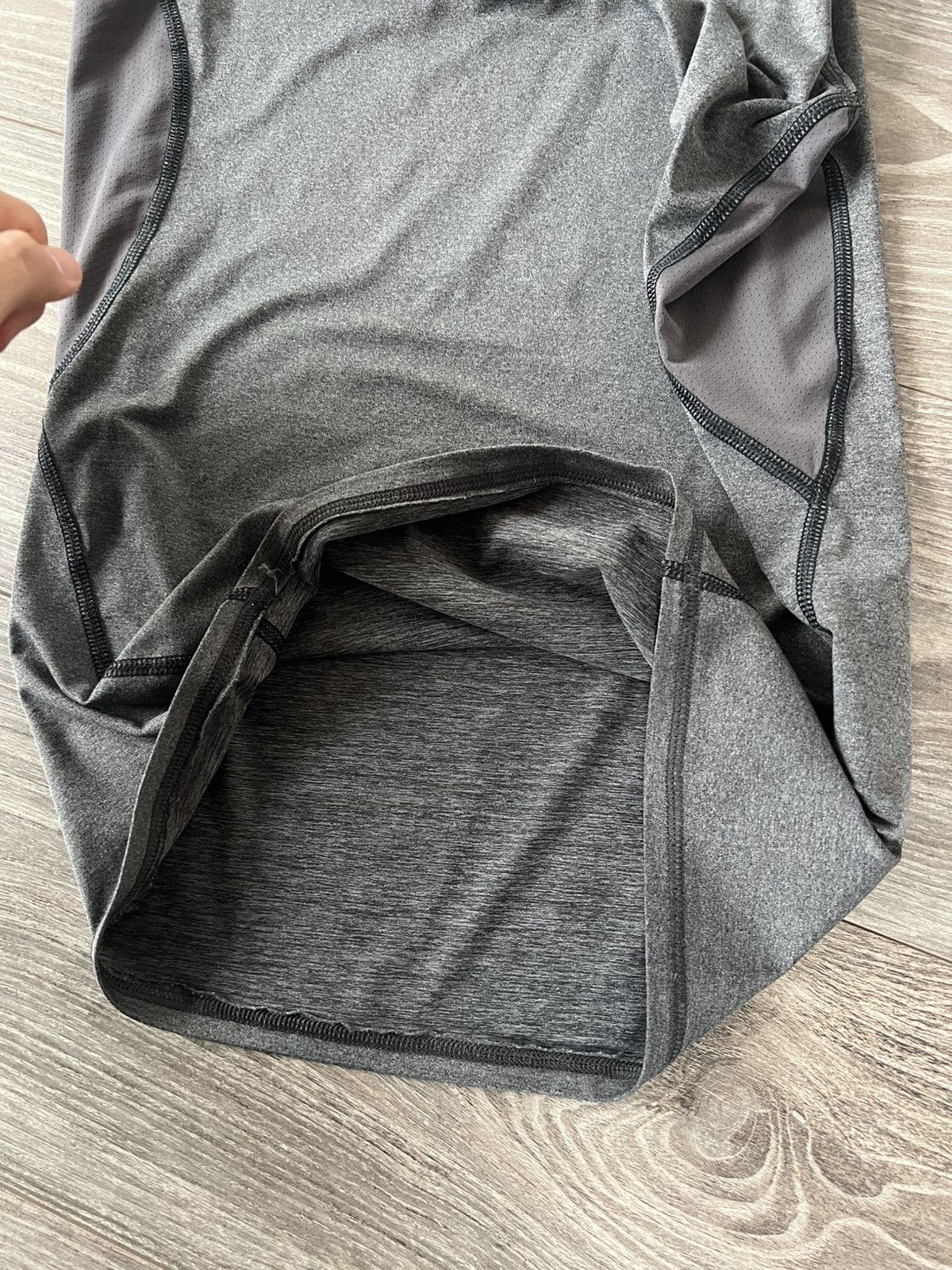 Other × Under Armour Under Armour Central Logo Onix Compression Heatgear Tee Size US M / EU 48-50 / 2 - 14 Thumbnail