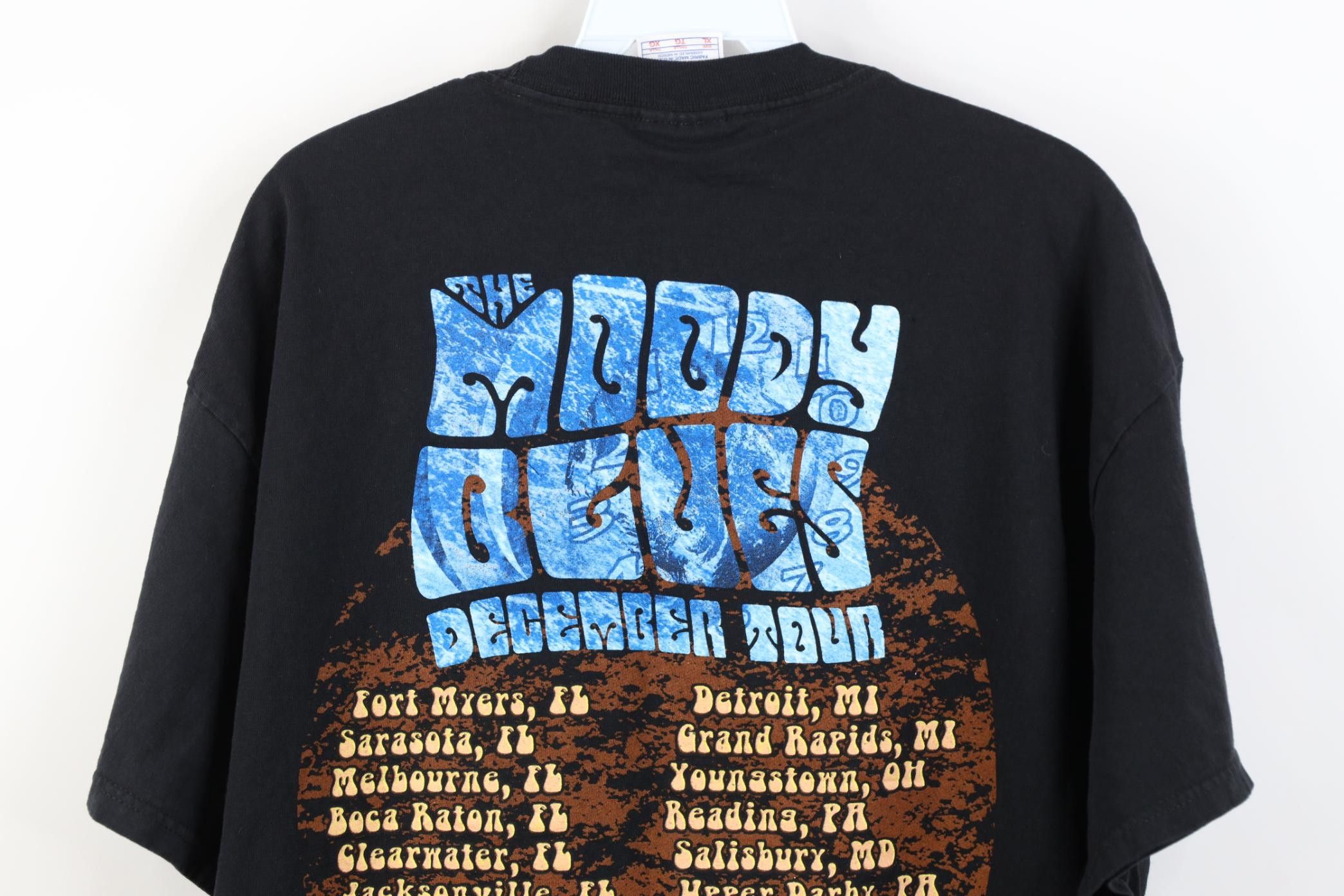 Vintage Vintage Y2K 2003 December Tour The Moody Blues Band T-Shirt Size US XL / EU 56 / 4 - 13 Thumbnail