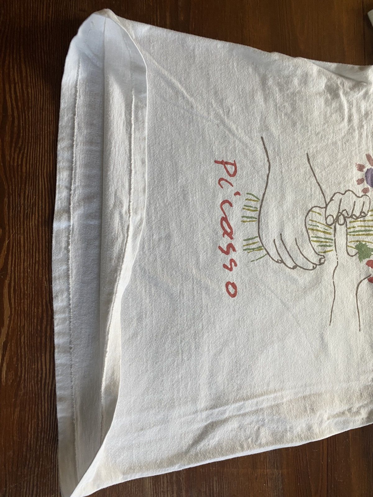 Hanes × Vintage Vintage 80’s Picasso Bouquet of Peace Single Stitch Tee Size US M / EU 48-50 / 2 - 10 Thumbnail