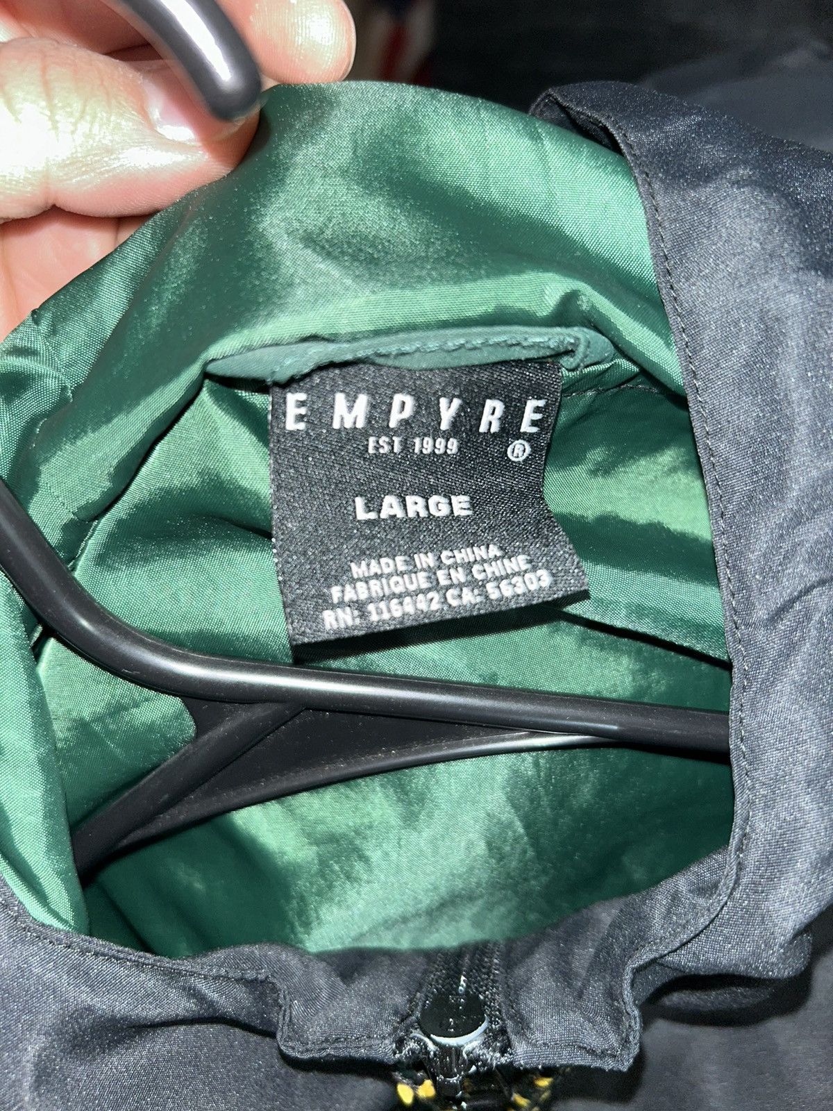 Empyre black, yellow and green wind breaker Size US L / EU 52-54 / 3 - 9 Thumbnail