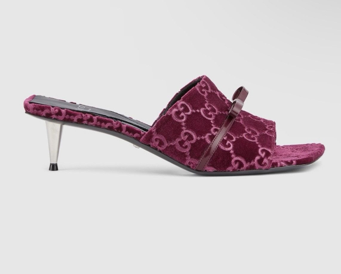 Gucci GUCCI Women's GG slide Sandal Size US 9.5 / IT 39.5 - 1 Thumbnail