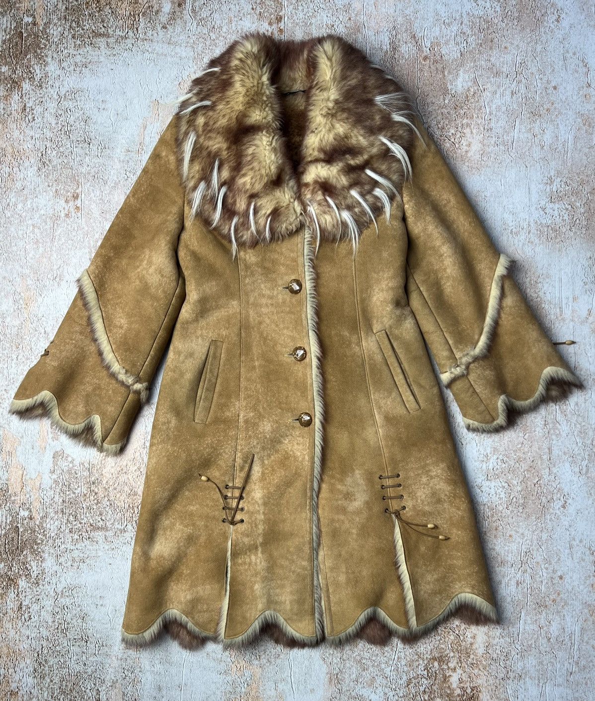 Vintage Vintage faux fur avant garde coat Size S / US 4 / IT 40 - 1 Thumbnail