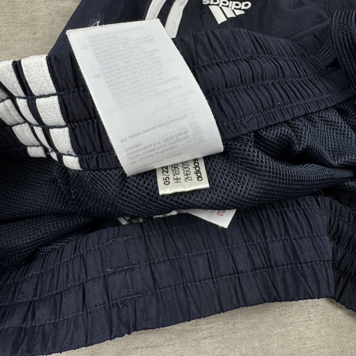 Adidas Adidas Track Pants Size US 31 - 8 Thumbnail