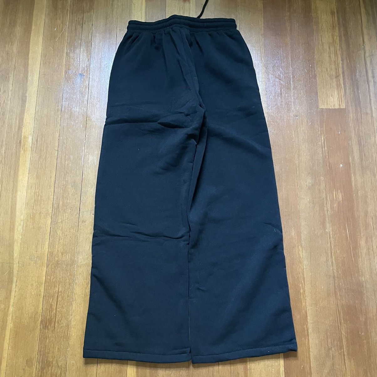 City Streets Baggy black sweatpants Size US 30 / EU 46 - 2 Thumbnail