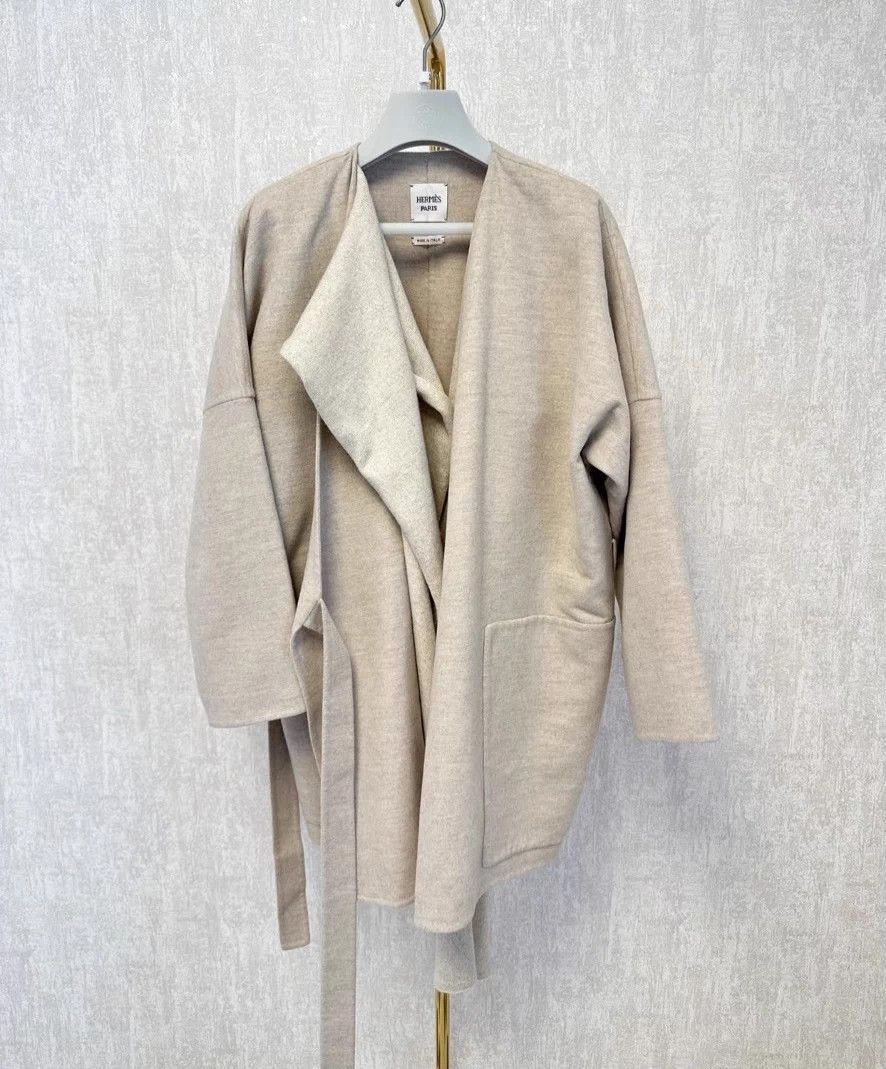 Hermes Hermès Oatmeal Deconstructed Double-faced Cashmere Coat Size S / US 4 / IT 40 - 1 Thumbnail