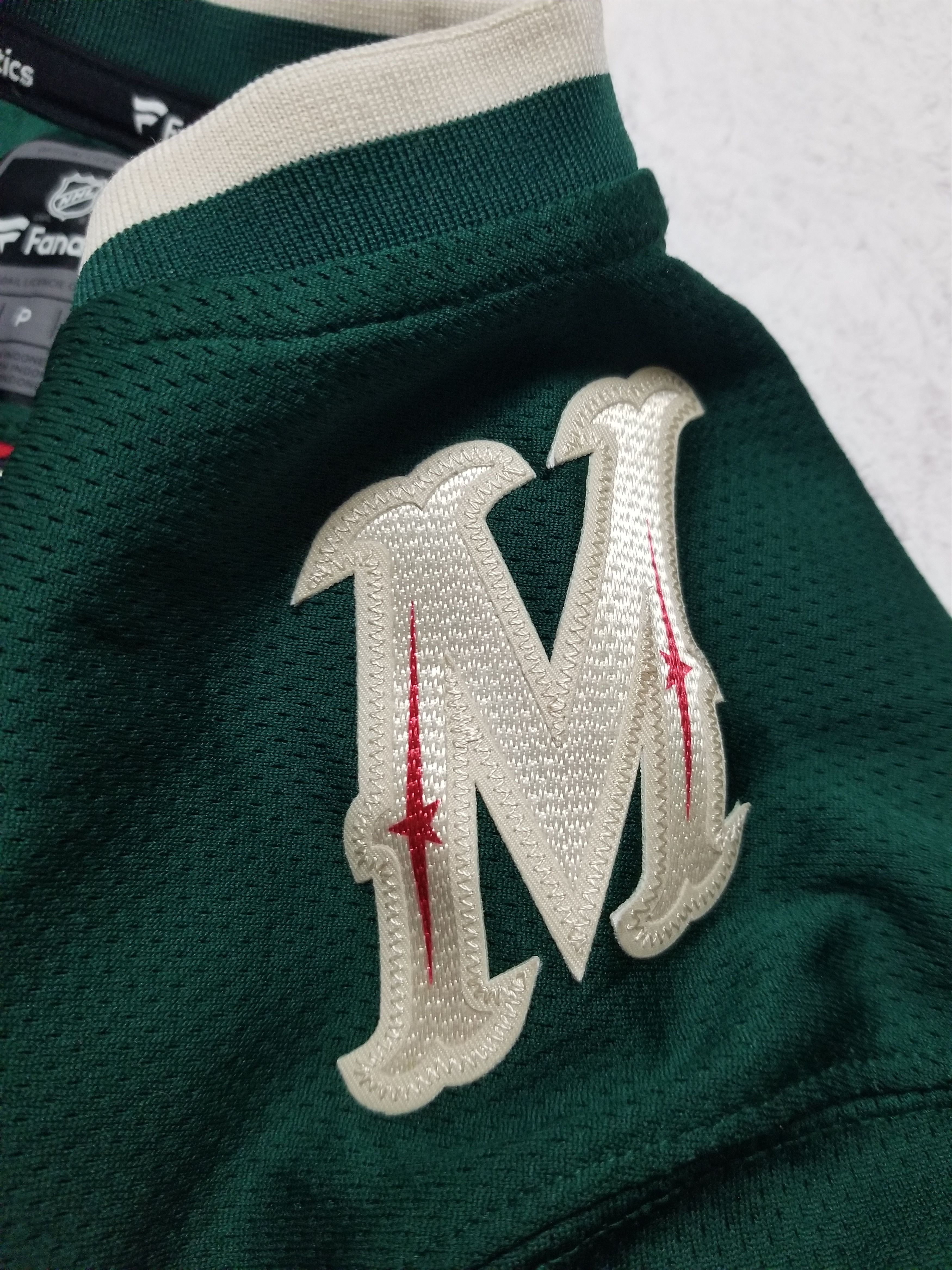 Other Fanatics NHL Zack Parise #11 Minnesota Wild Home Jersey Size S / US 4 / IT 40 - 4 Thumbnail