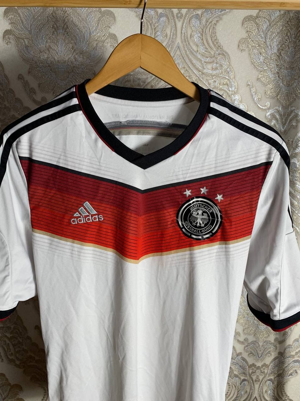 Adidas VINTAGE ADIDAS GERMANY RETRO SOCCER JERSEY BAYERN Y2K 90s Size US M / EU 48-50 / 2 - 2 Thumbnail