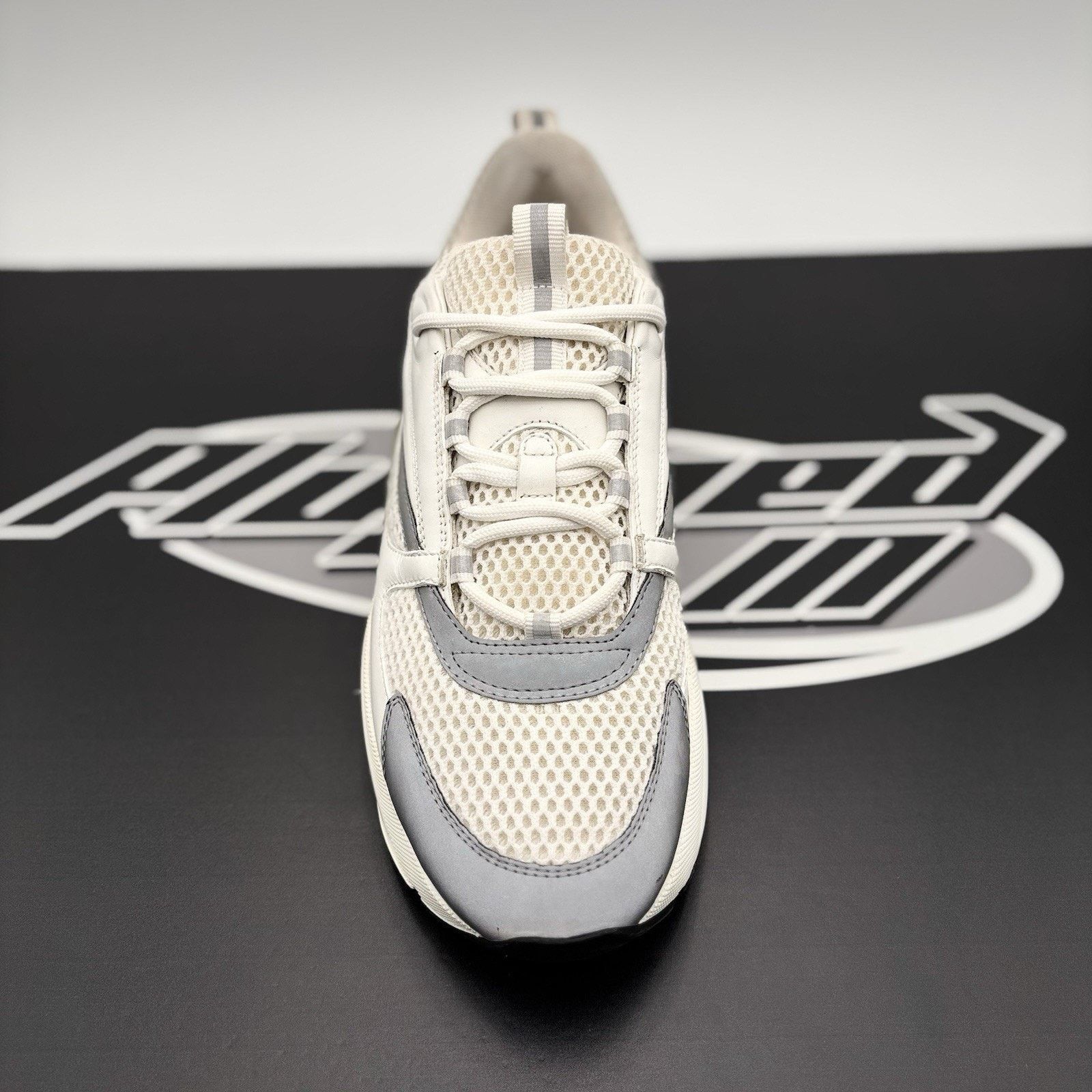 Dior Dior B22 Sneaker ' White Reflective ' | SUPER CLEAN! Size US 11 / EU 44 - 5 Thumbnail