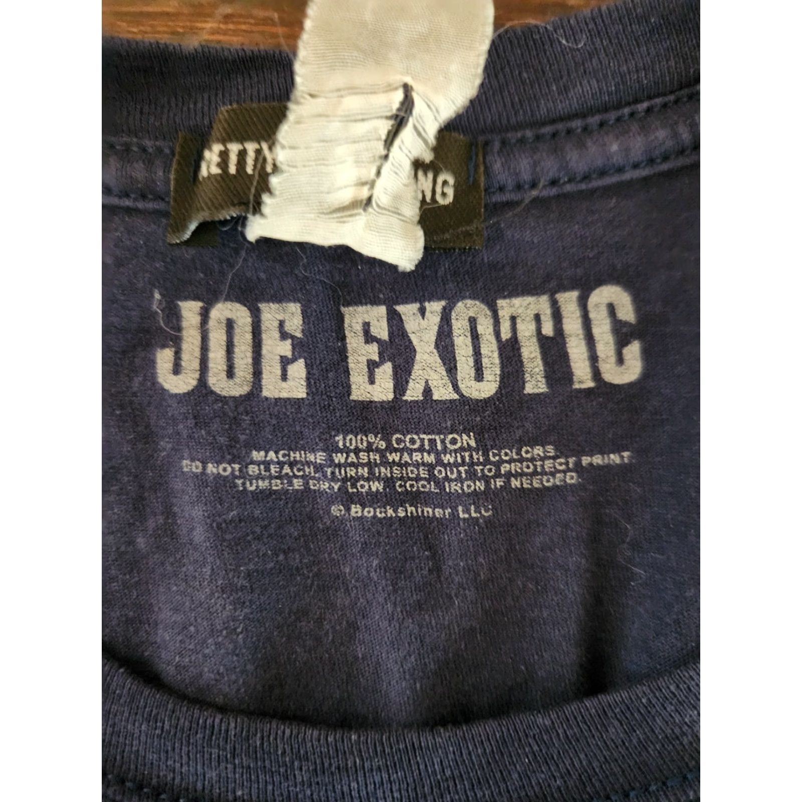 Vintage Tiger King Joe Exotic Navy Blue Graphic T Shirt Size Adult Small Size US S / EU 44-46 / 1 - 2 Thumbnail