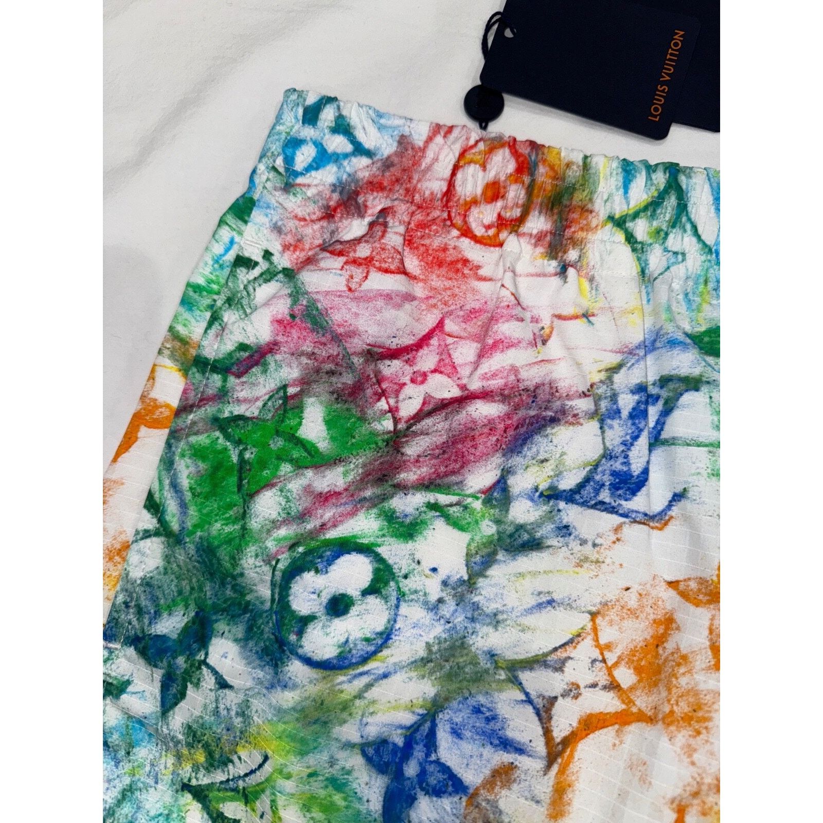 Louis Vuitton Louis Vuitton LV Pastel Monogram Logo Multicolor Watercolor Size US 26 / EU 42 - 4 Thumbnail
