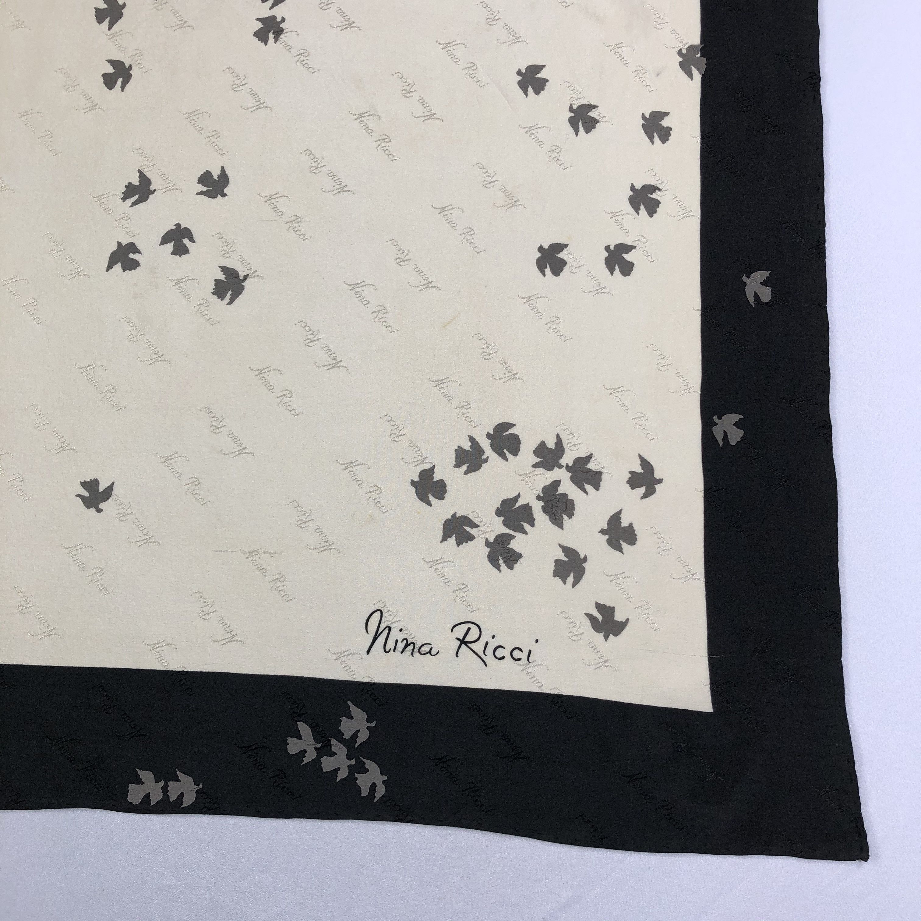 Nina Ricci × Vintage Vintage Nina Ricci Silk Scarf Size ONE SIZE - 4 Thumbnail