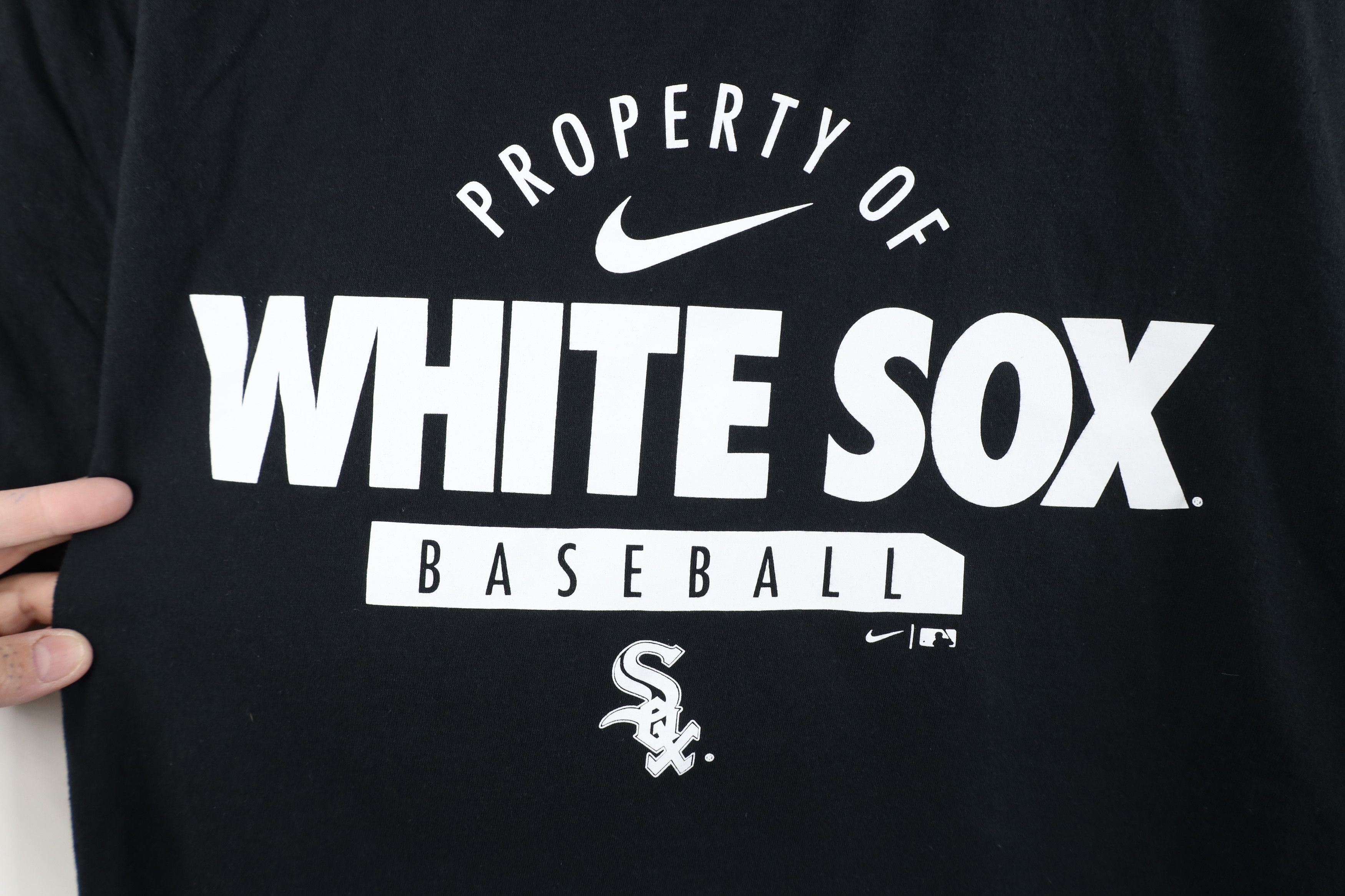 Nike Y2K Nike Center Swoosh Chicago White Sox Baseball T-Shirt Size US XL / EU 56 / 4 - 4 Thumbnail