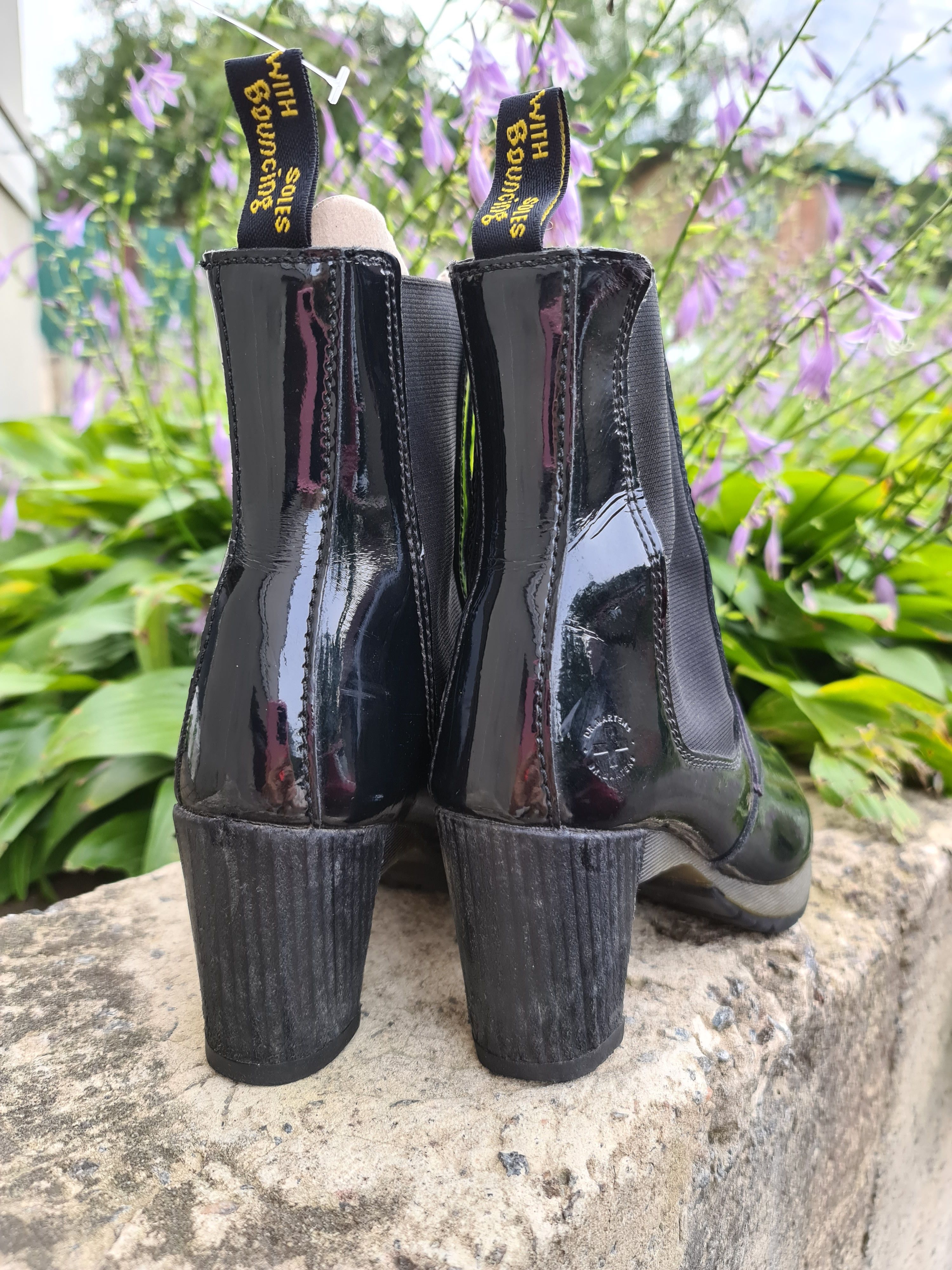Dr. Martens Dr. Martens Darla Patent Leather Chelsea Heels Boots Size US 6 / IT 36 - 3 Thumbnail
