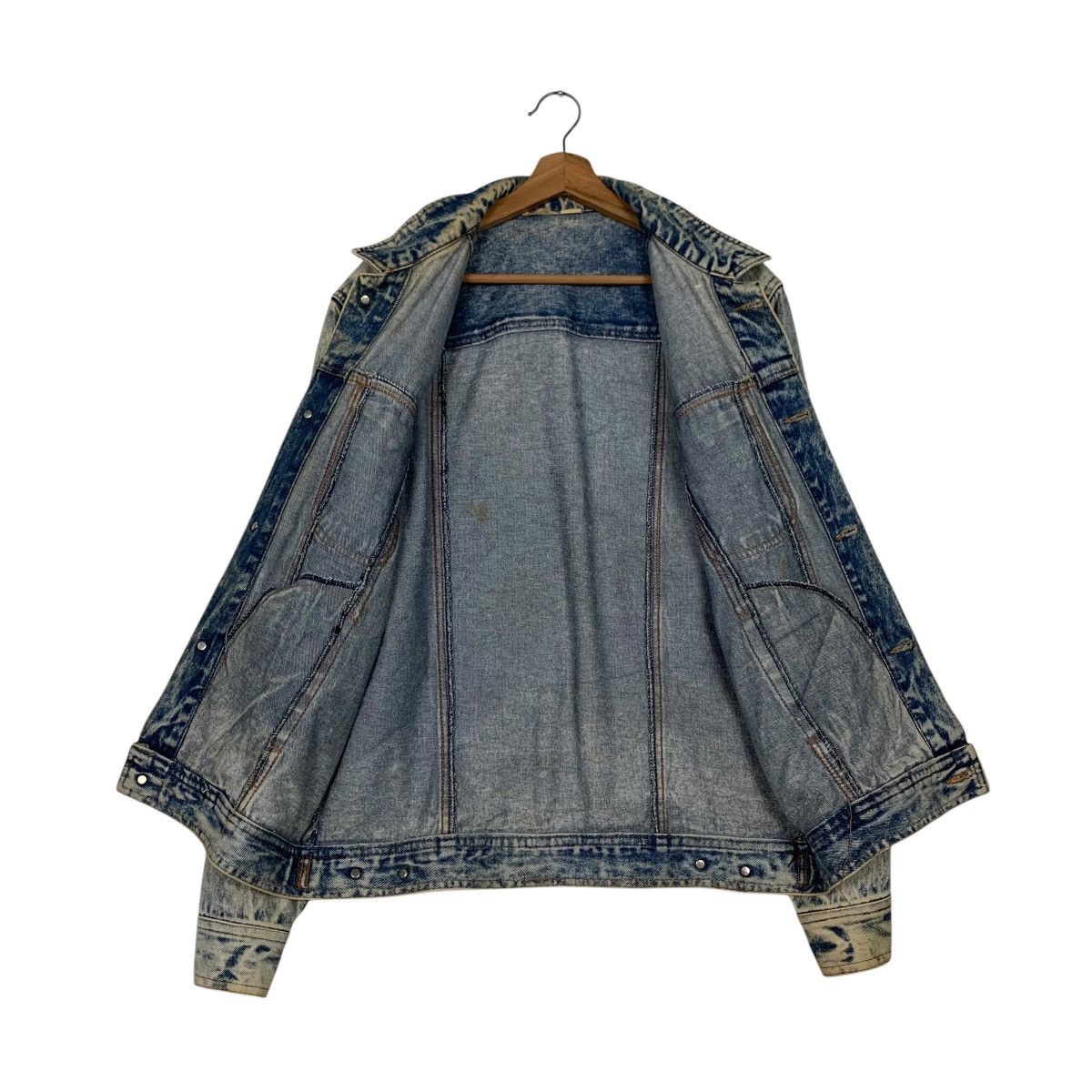 Vintage 90's MECHLIN Stone Wash Trucker Denim Jacket #2498-C112 Size US M / EU 48-50 / 2 - 11 Thumbnail
