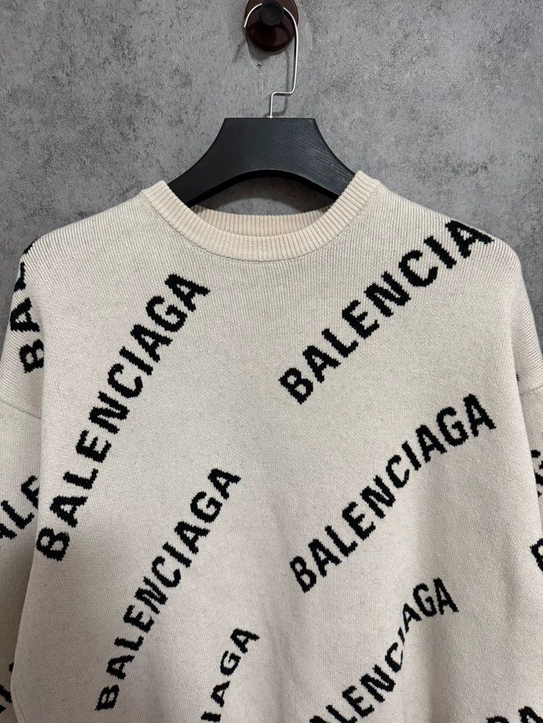 Balenciaga Balenciaga Crewneck pullover with full logo Size US M / EU 48-50 / 2 - 2 Thumbnail