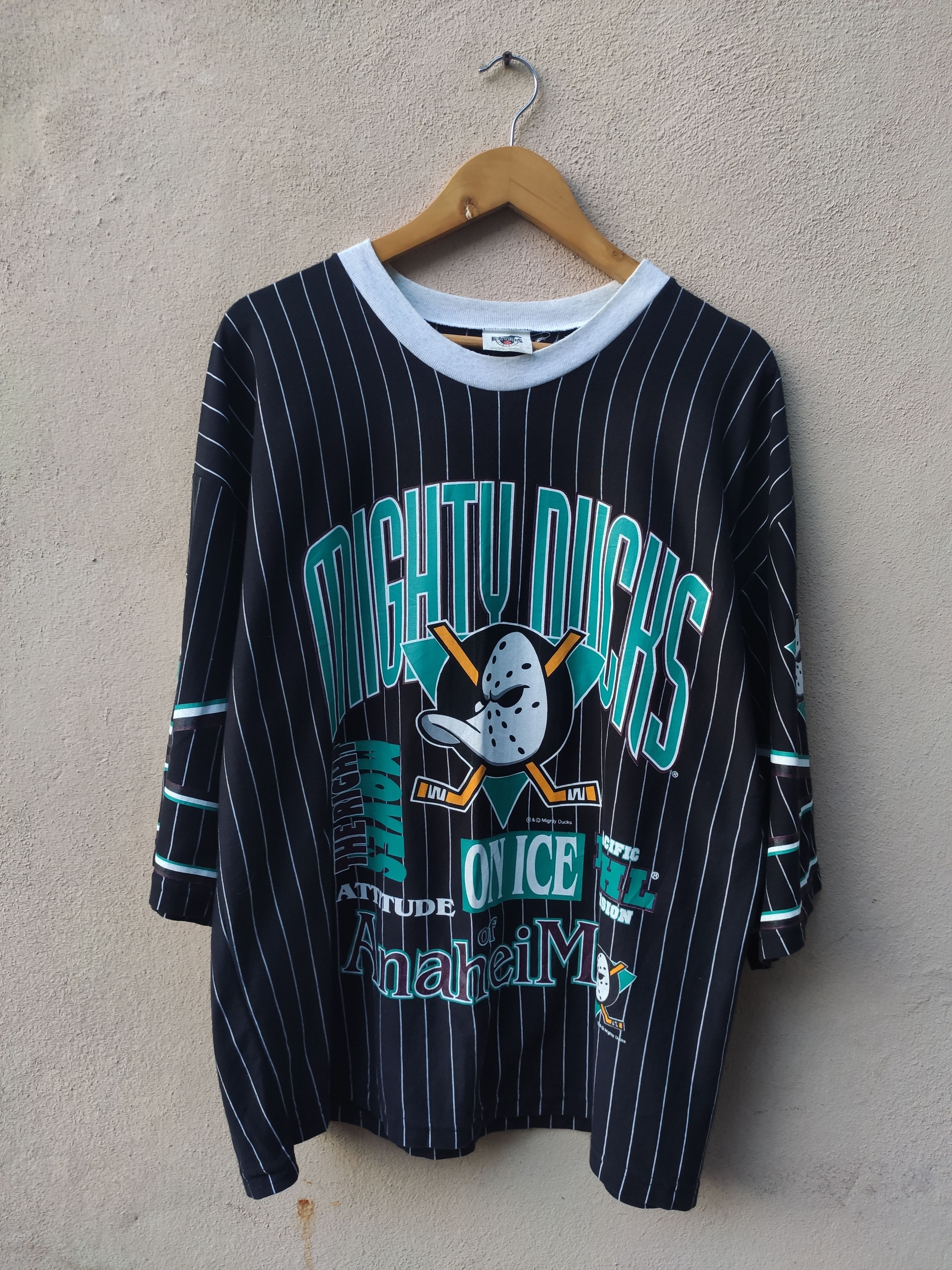 NHL 🔥 Vintage 90s Vintage Mighty Ducks t shirt 3 quarter Size US XL / EU 56 / 4 - 1 Thumbnail